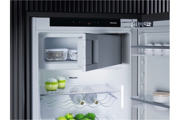 Miele K 7318 D