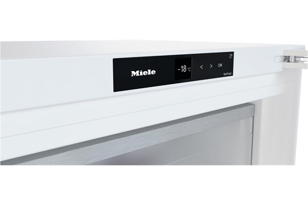 Miele FN 4748 C ws