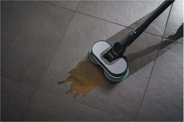 Miele Triflex HX3 Aqua