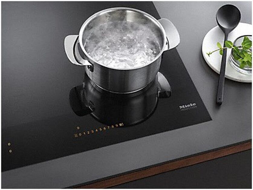 Miele EinbauInduktionsfeld KM 7002 FR (schwarzedelstahl)