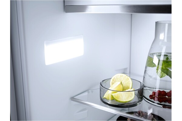 Miele KF 7731 D